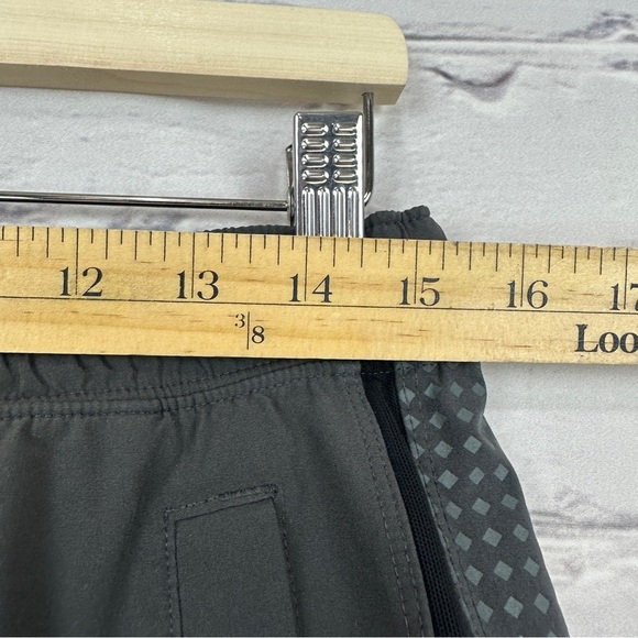 Lululemon Run Response Short Small Lined Athletic Performance 9” Gray Active Gym - Picture 8 of 11